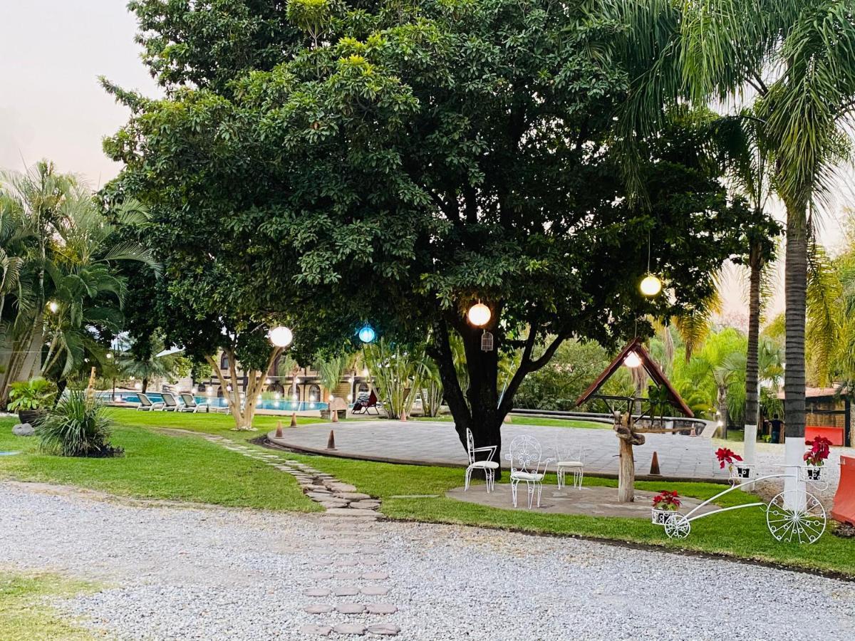 Hotel Posada El Encanto Сочітелек Екстер'єр фото