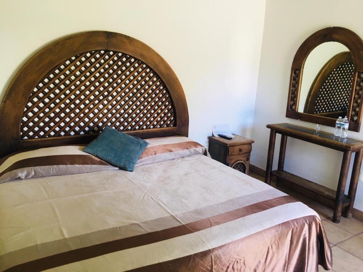 Hotel Posada El Encanto Сочітелек Екстер'єр фото